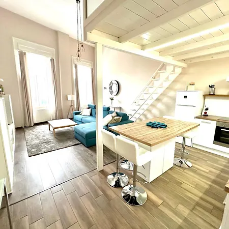 מלון Central Home *